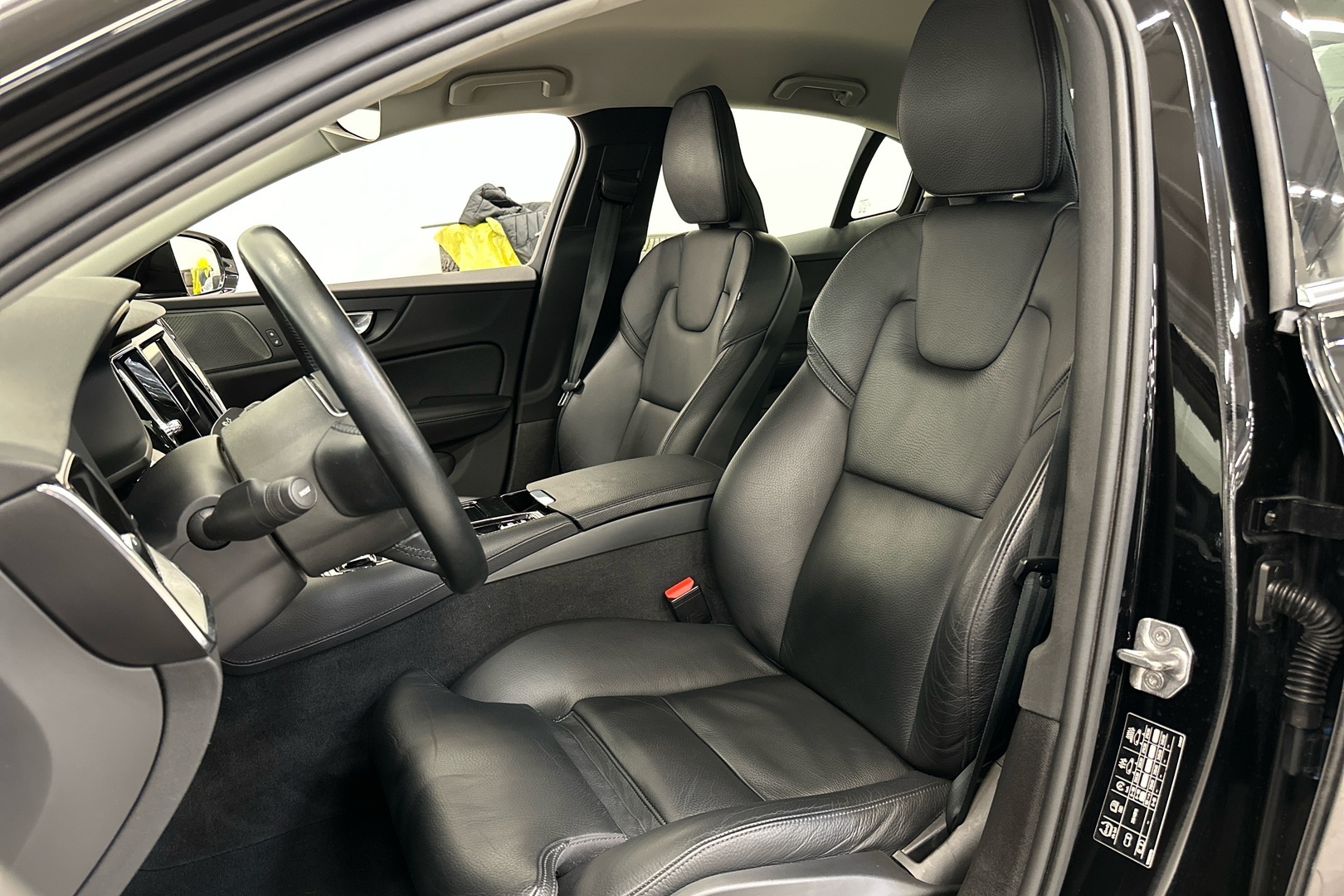VOLVO S60 2021