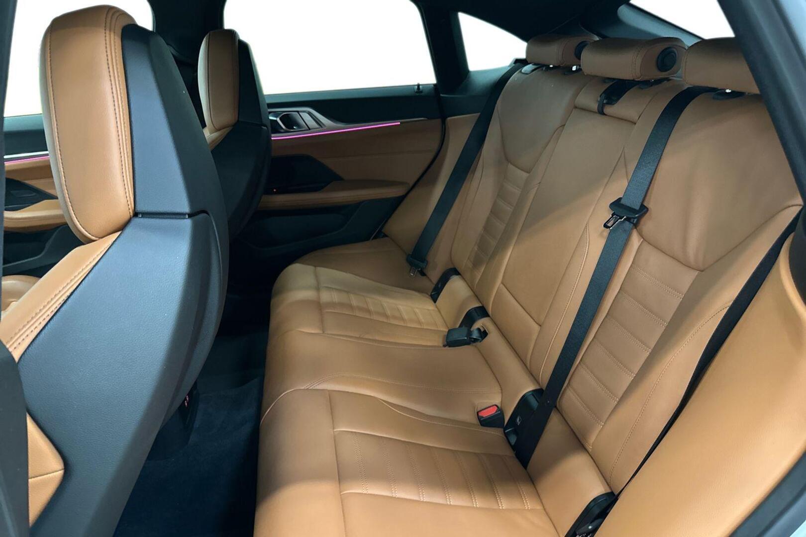 BMW I4 M50 11