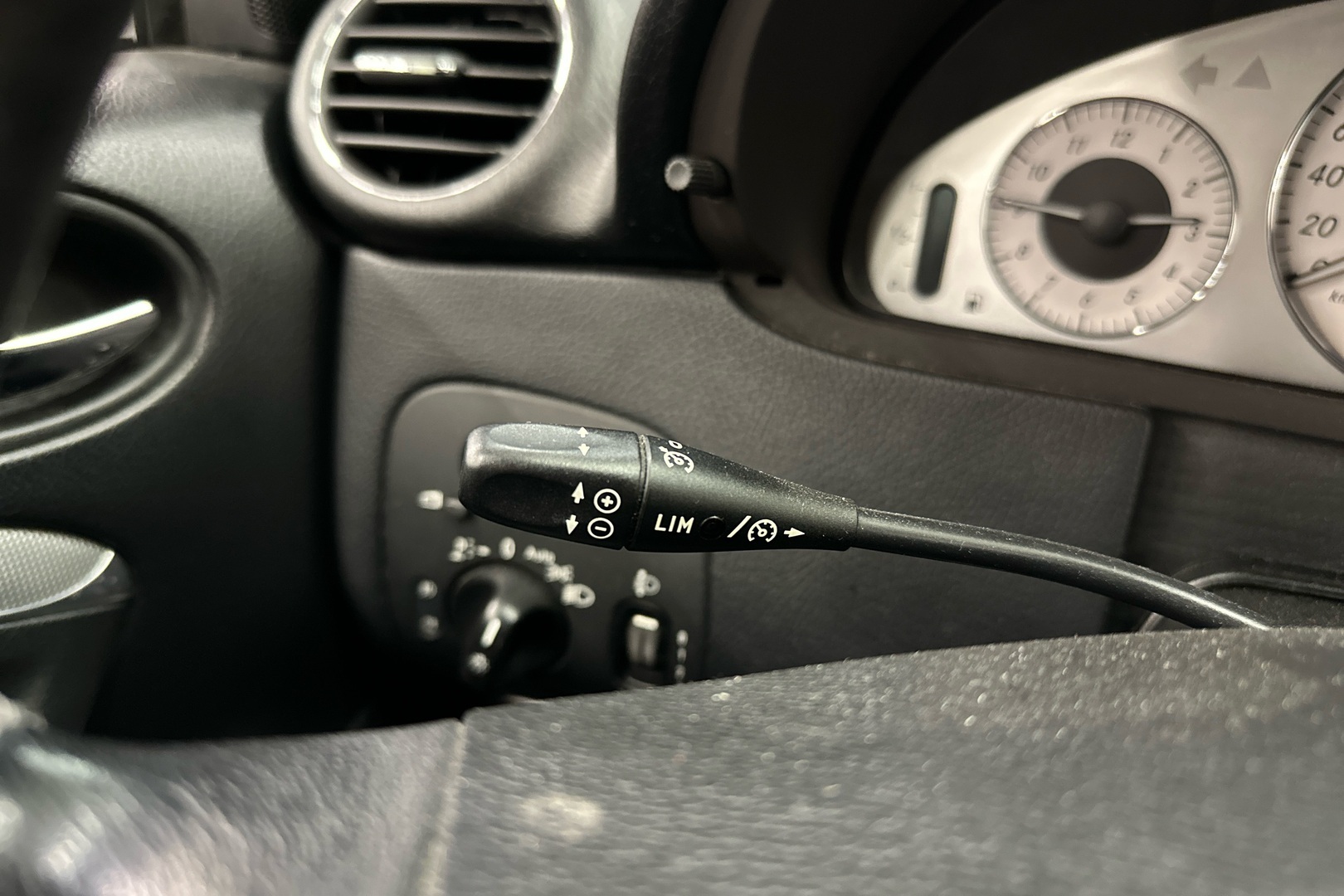 MERCEDES-BENZ CLK 2007