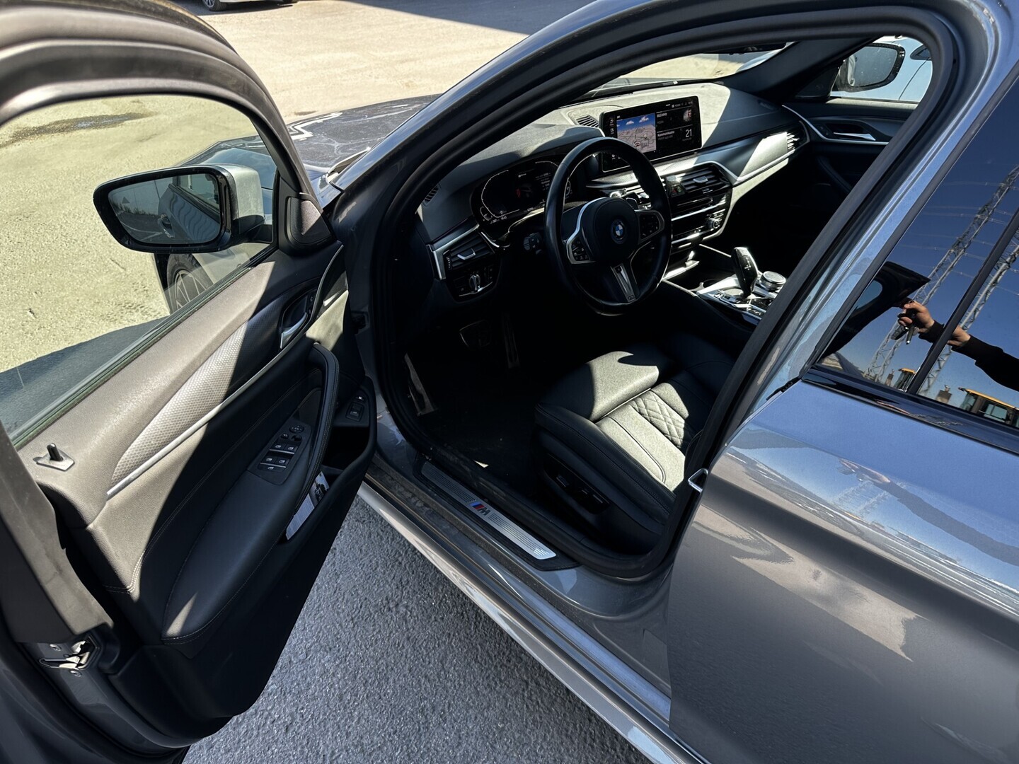 BMW 530 2023
