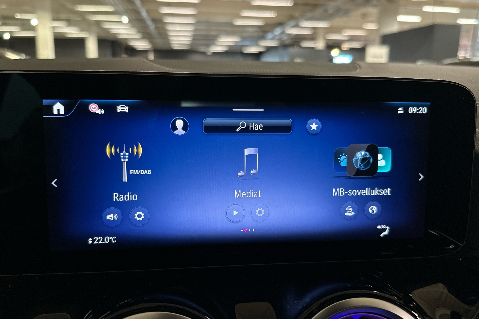 MERCEDES-BENZ EQA 2025