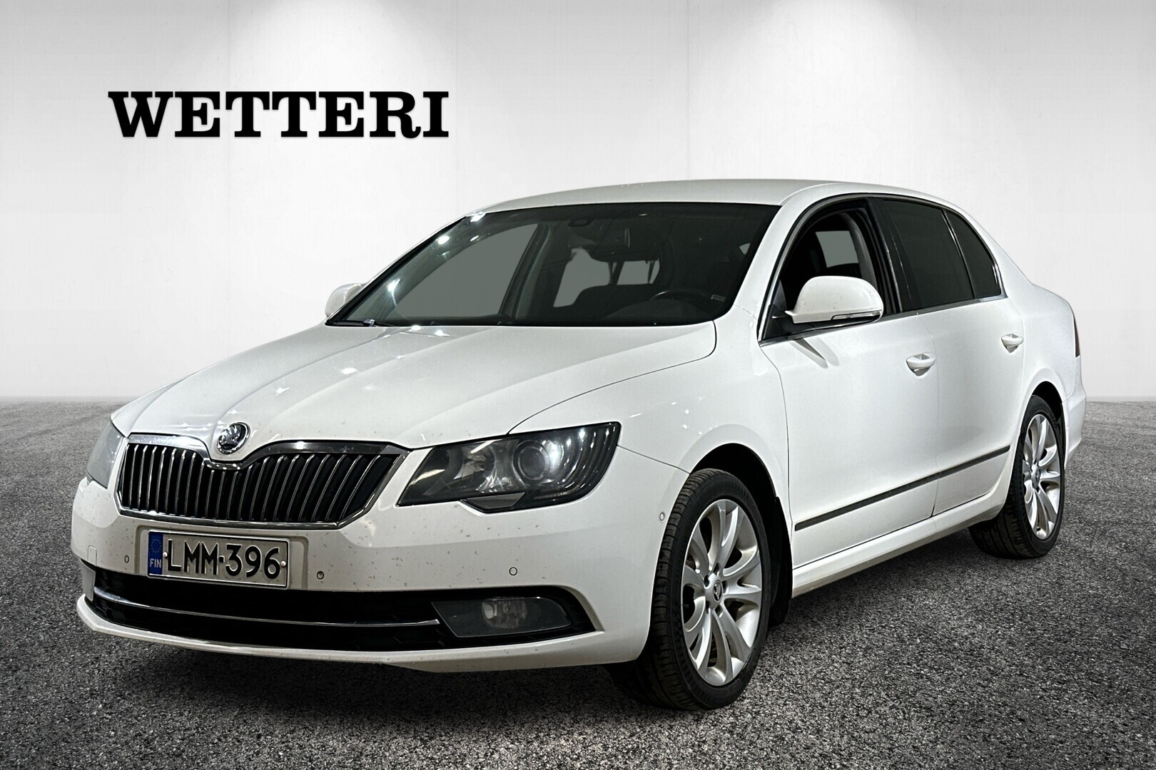 SKODA Superb 2014