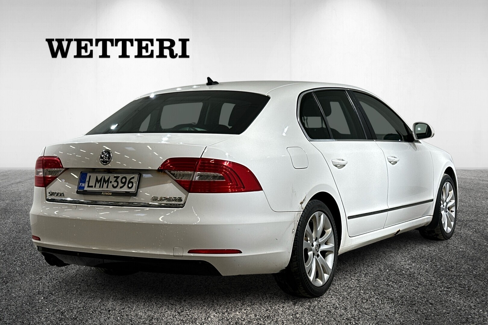 SKODA Superb 2014