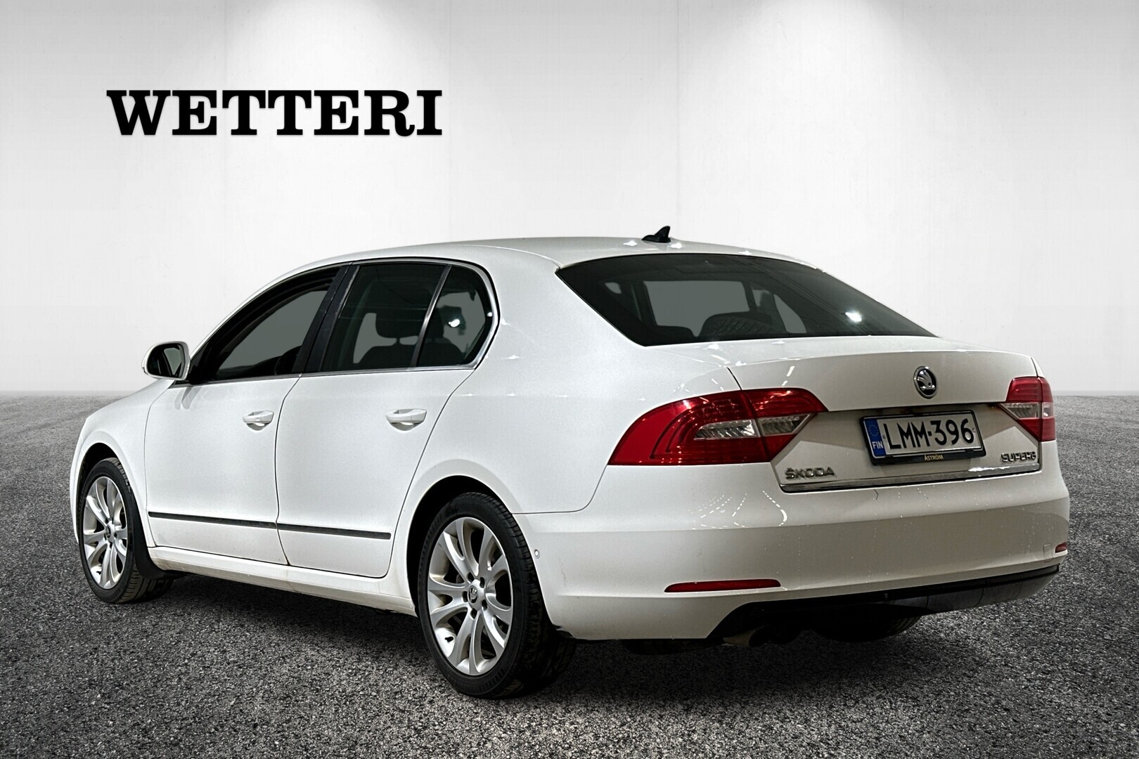 SKODA Superb 2014