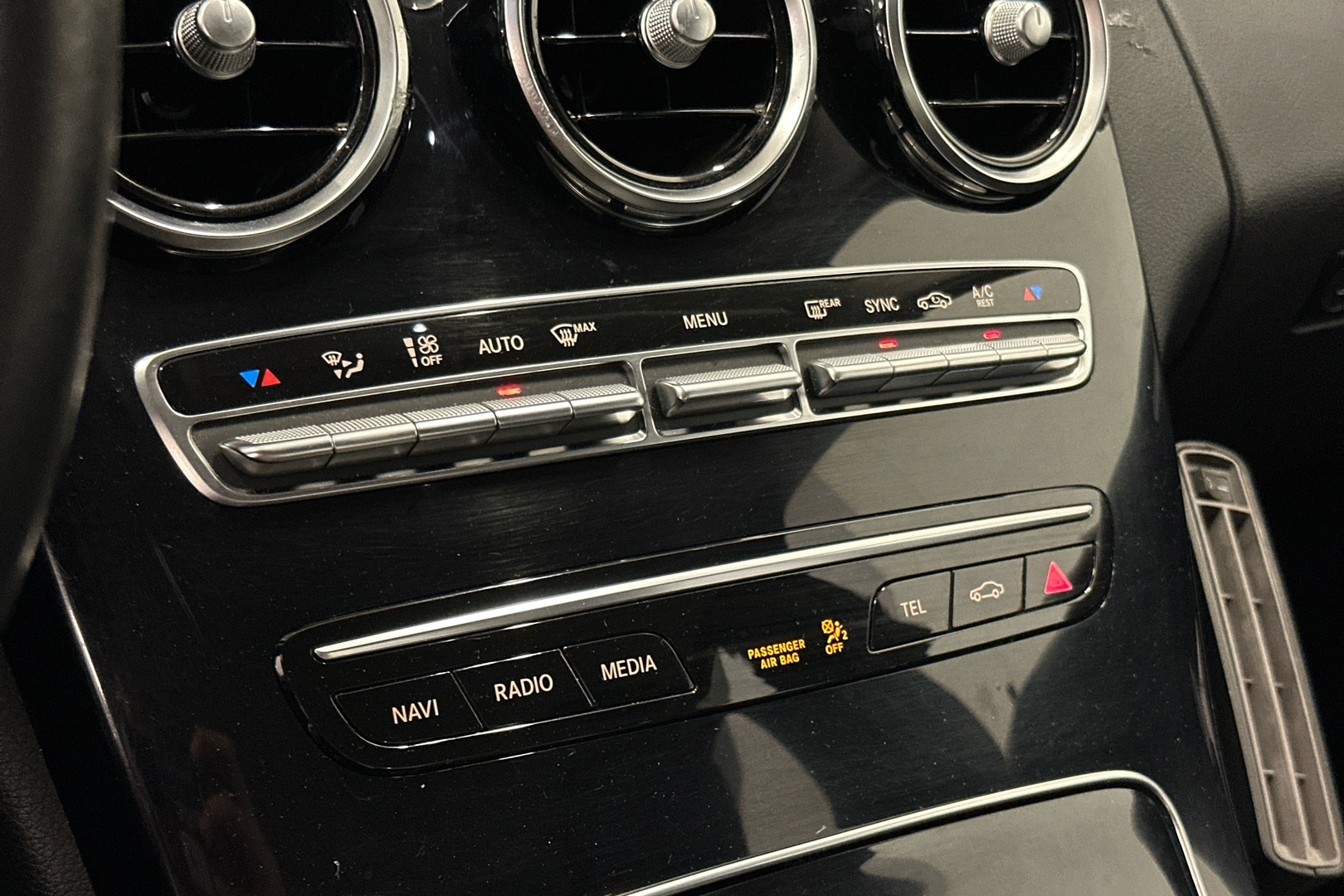 MERCEDES-BENZ C 2019
