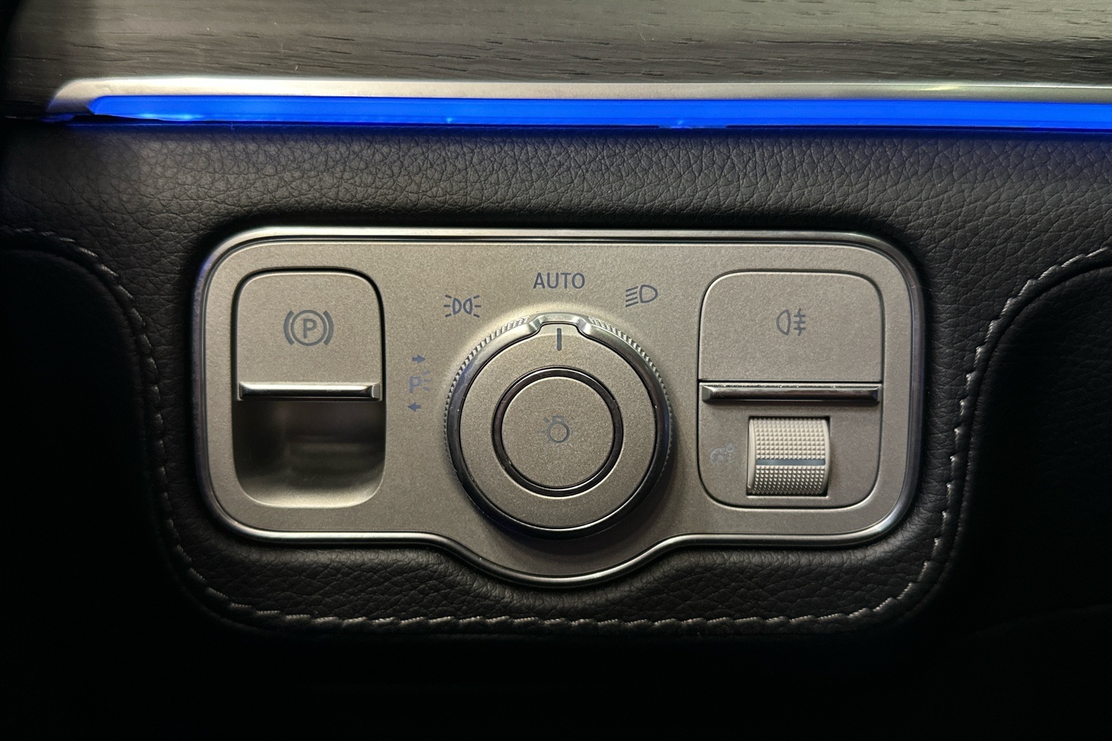 MERCEDES-BENZ GLE 2021