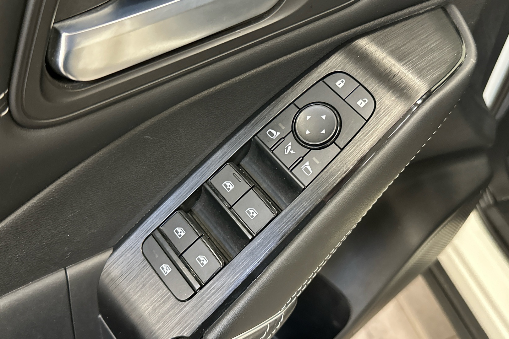 NISSAN Qashqai 2022