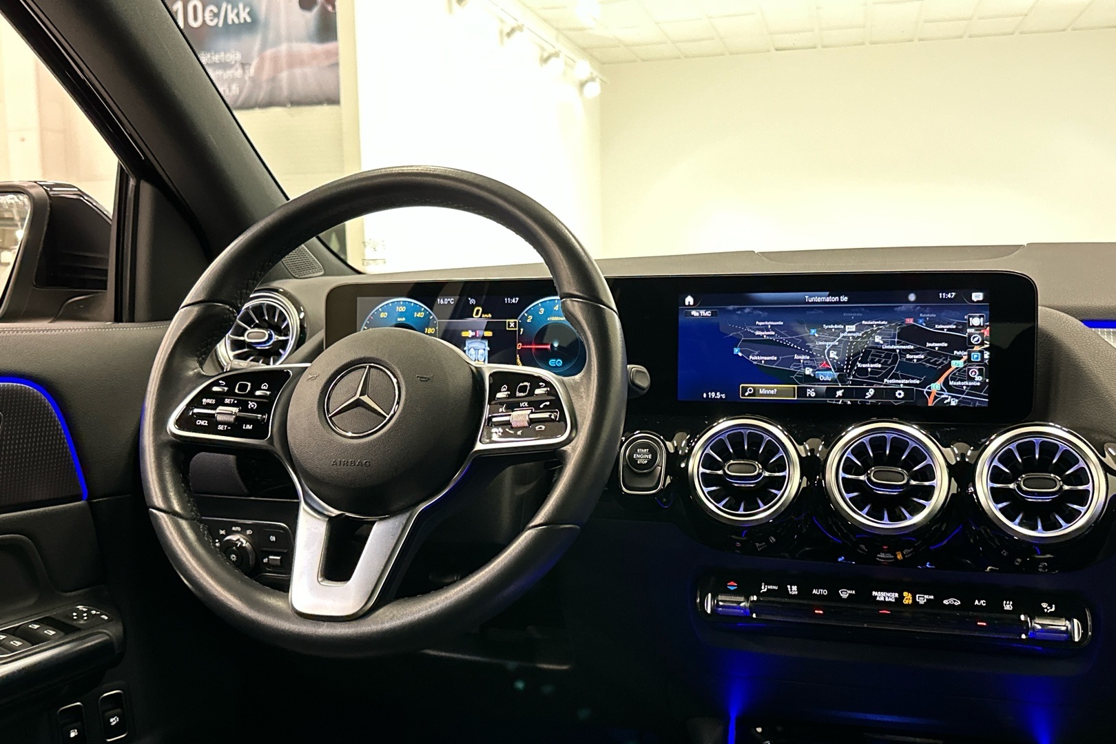 MERCEDES-BENZ GLA 2022