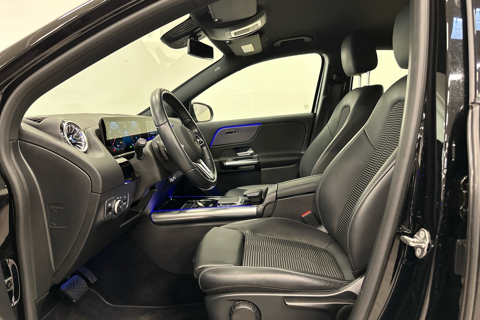 MERCEDES-BENZ GLA 2022