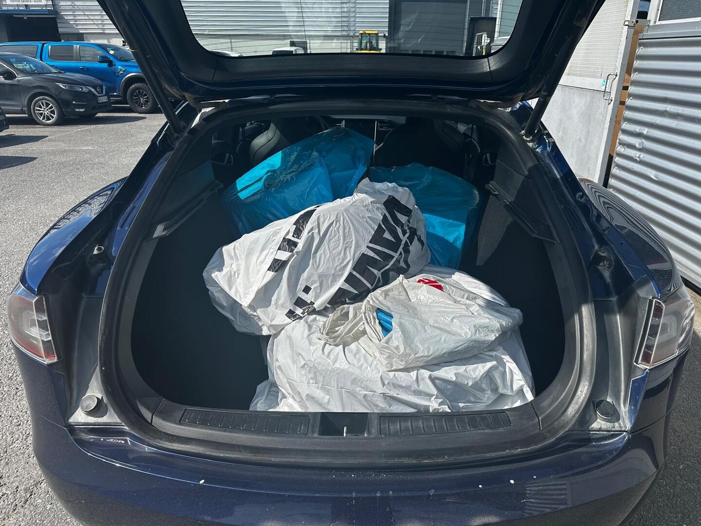 TESLA Model S 2018