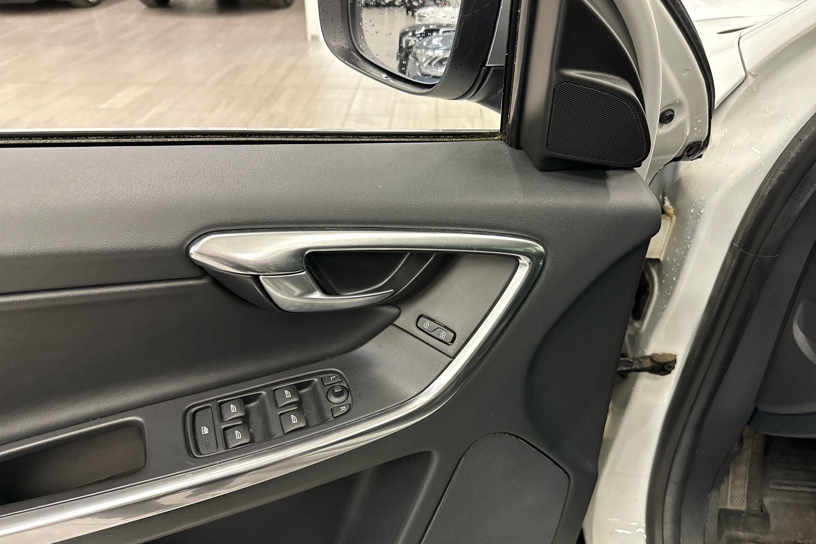 VOLVO XC60 2013