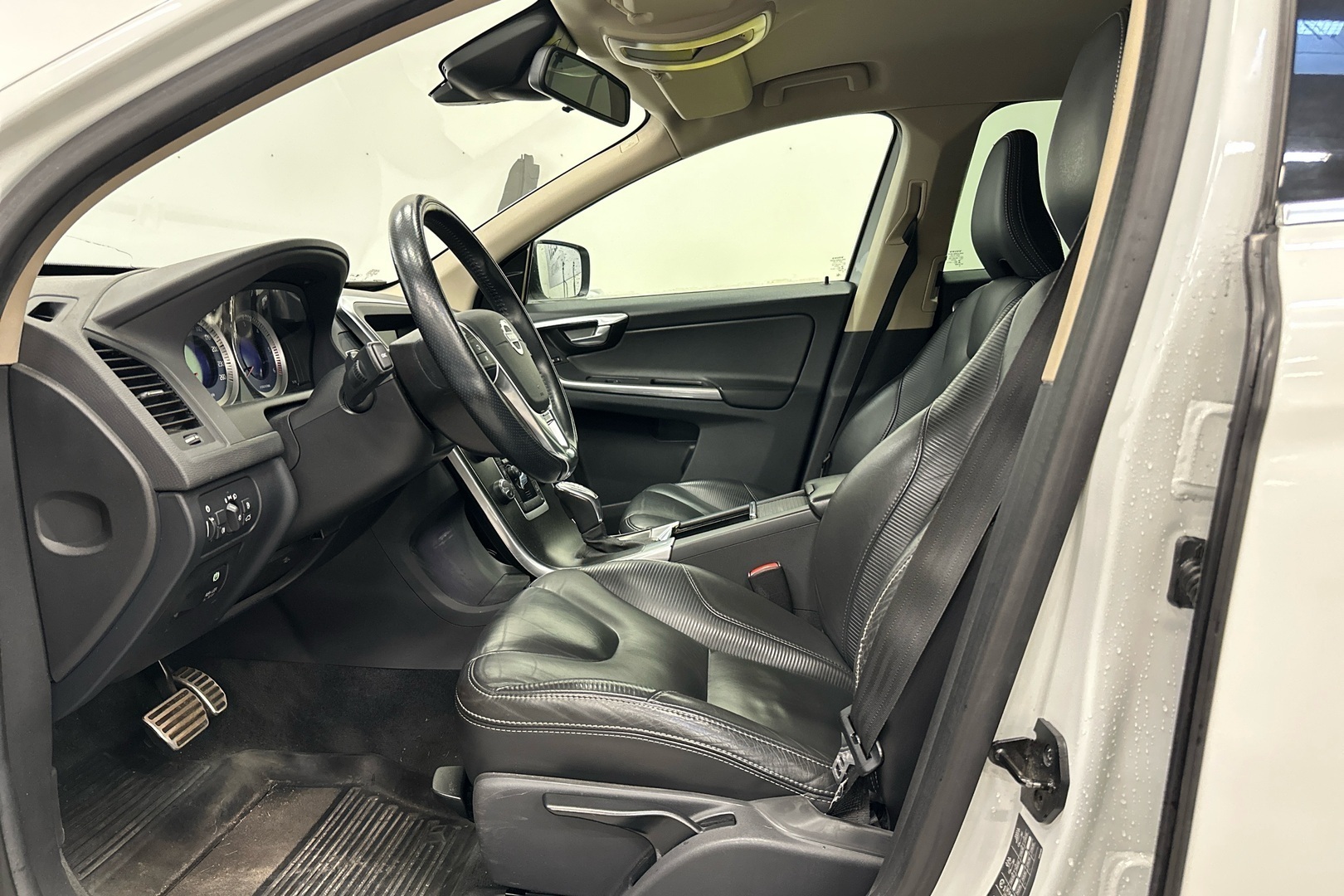 VOLVO XC60 2013