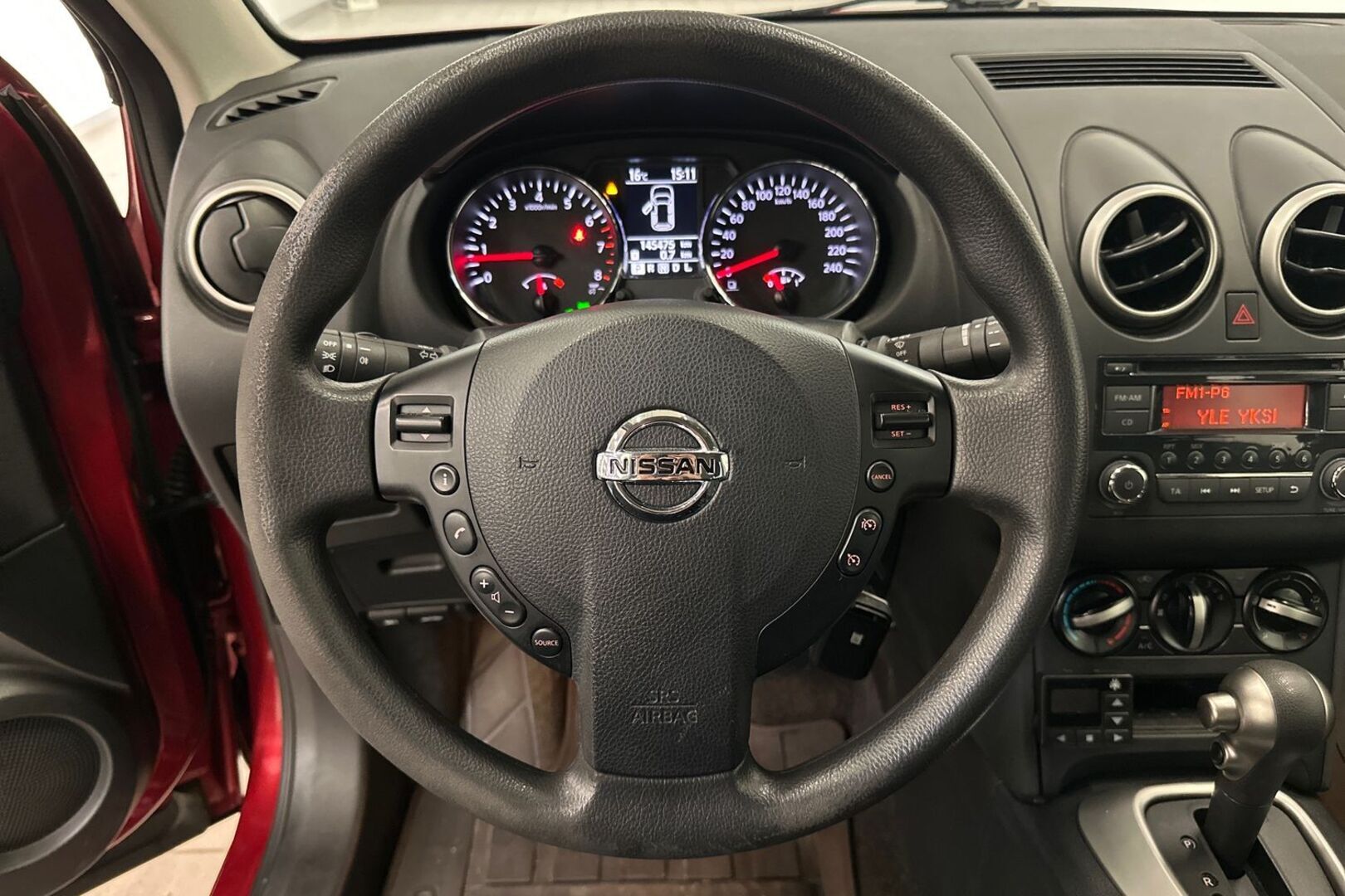 NISSAN Qashqai 17
