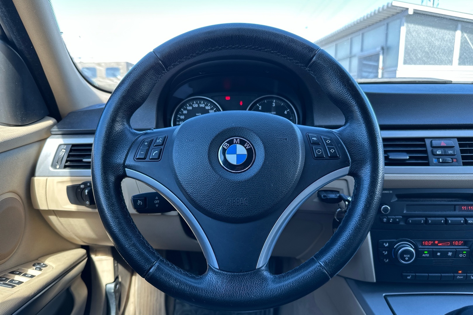 BMW 320 2008