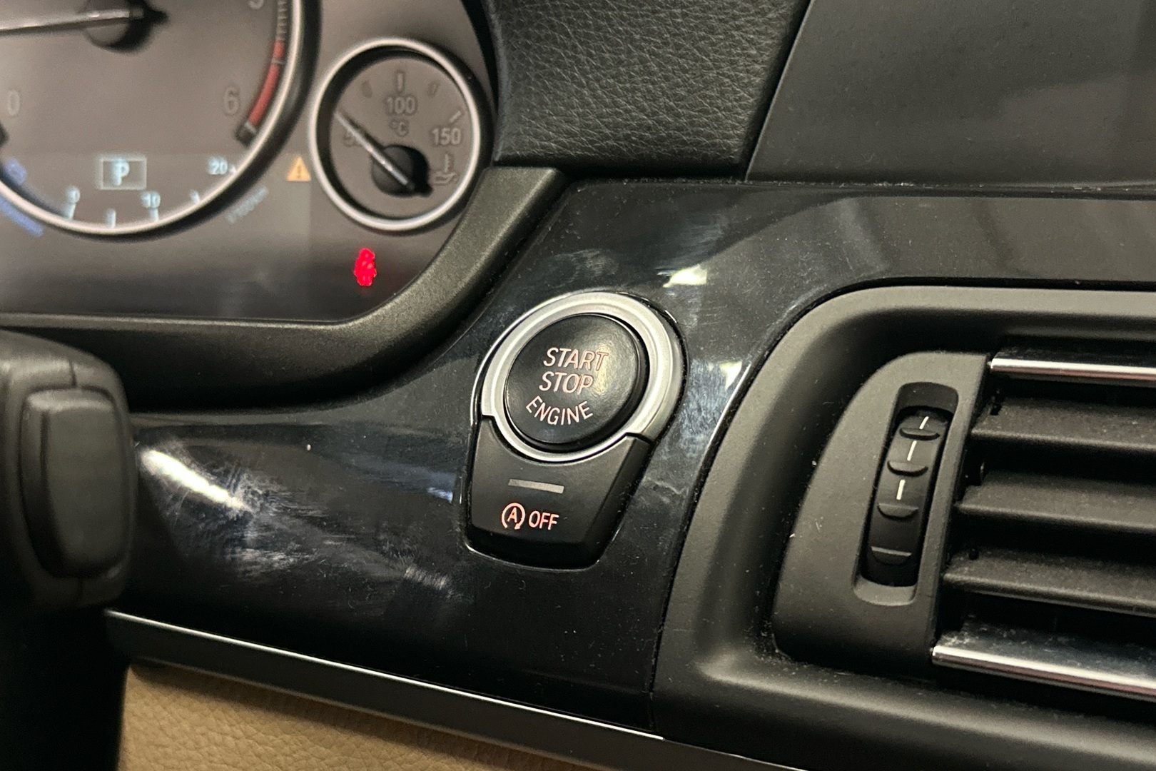 BMW 520 2013