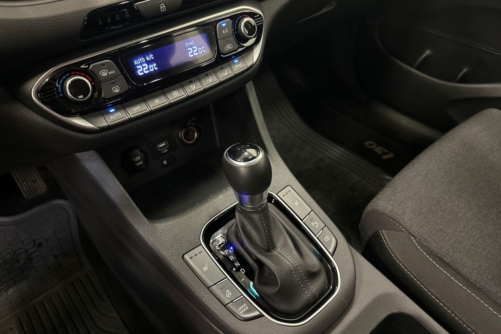 HYUNDAI i30 Wagon 18