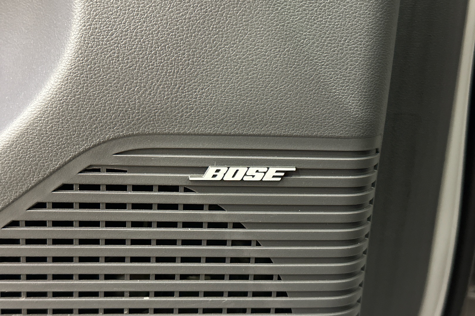 HYUNDAI KONA 2024