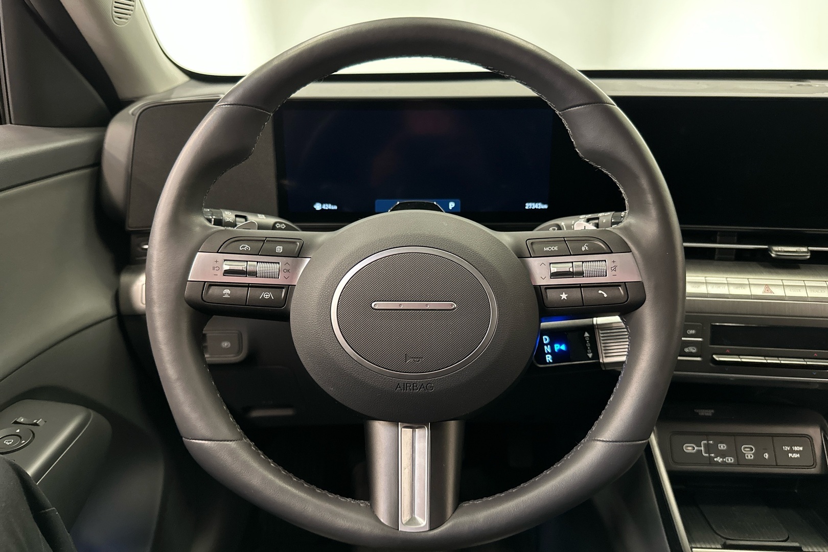 HYUNDAI KONA 2024