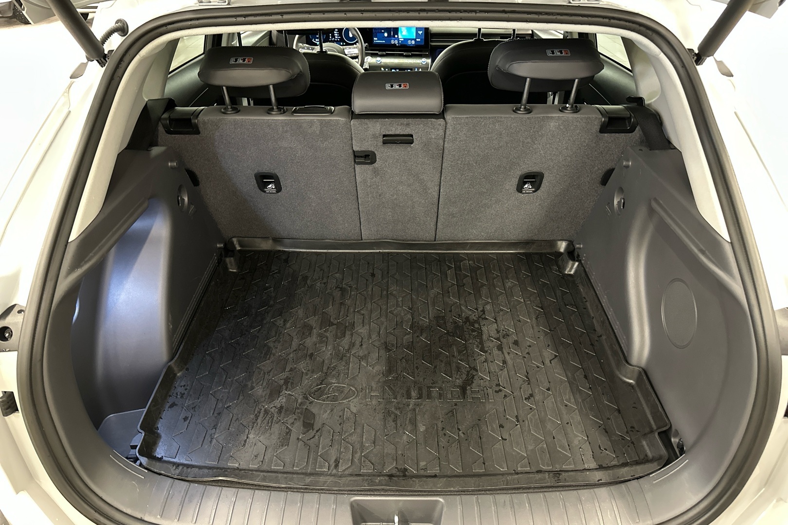 HYUNDAI KONA 2024