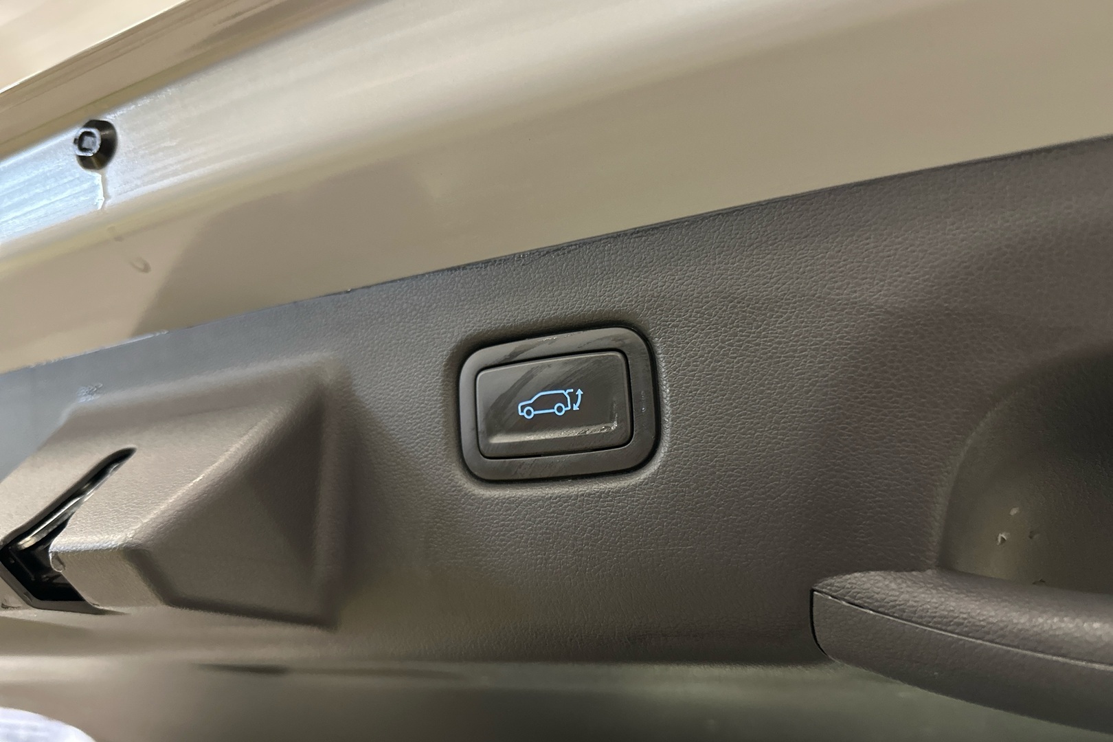 HYUNDAI KONA 2024