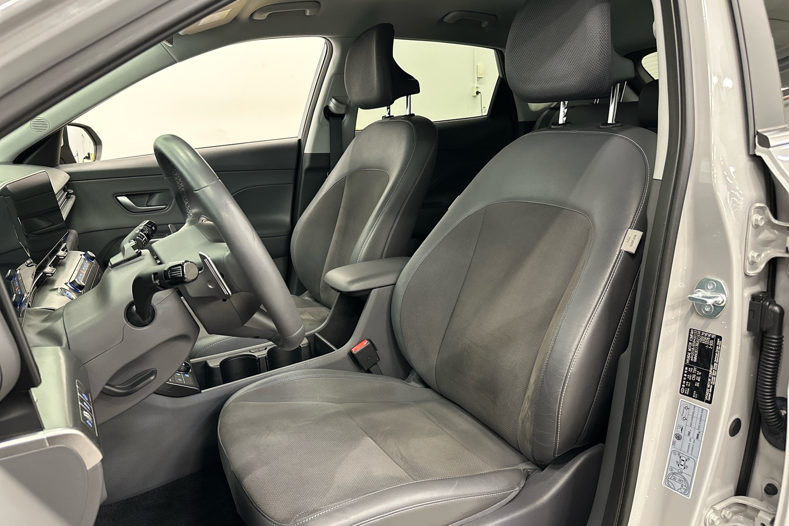 HYUNDAI KONA 2024