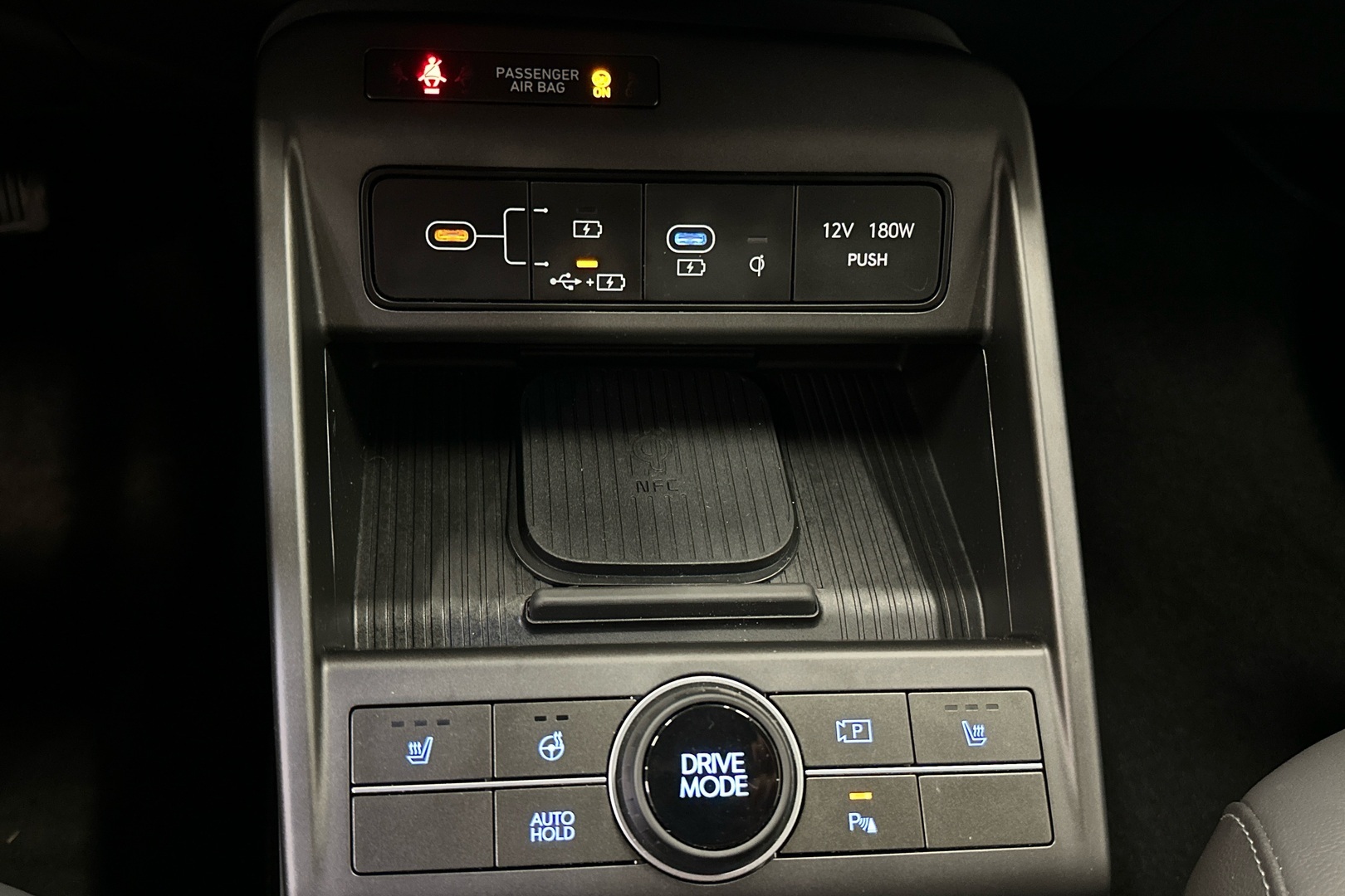 HYUNDAI KONA Electric 2025