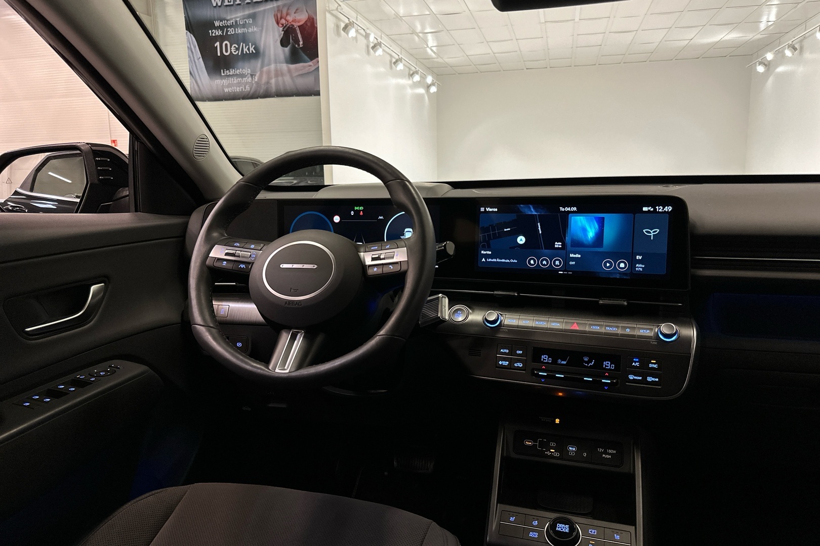 HYUNDAI KONA Electric 2025