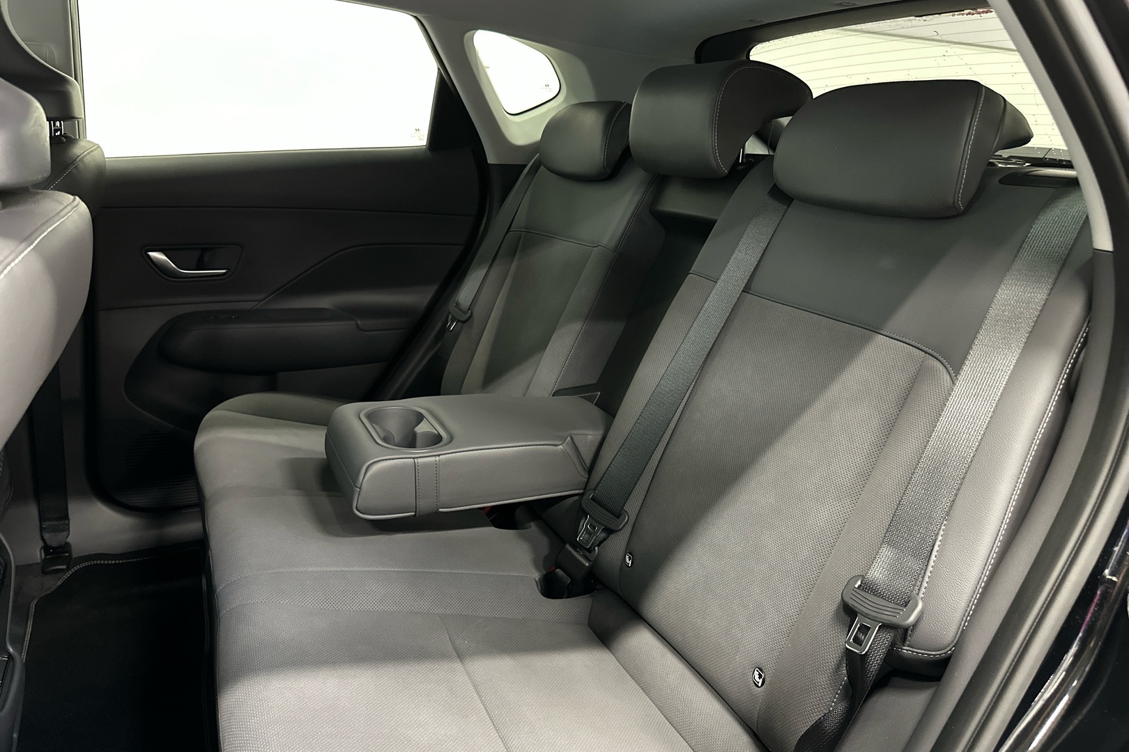 HYUNDAI KONA Electric 2025