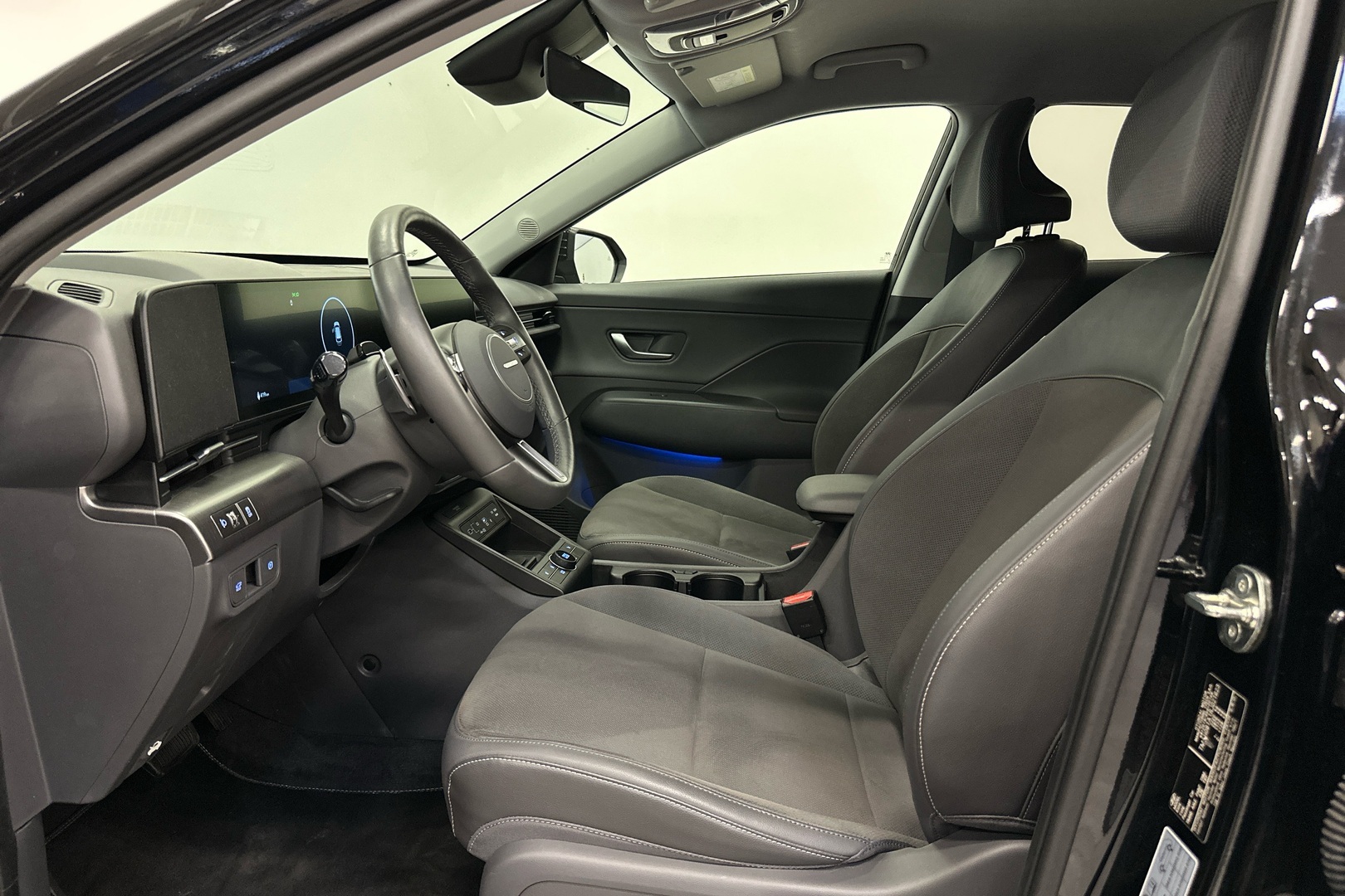 HYUNDAI KONA Electric 2025