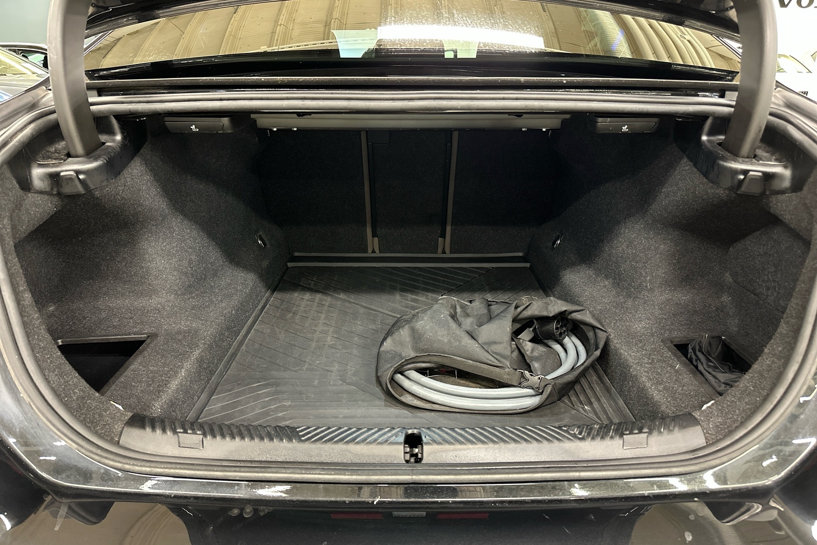 BMW 550 2024
