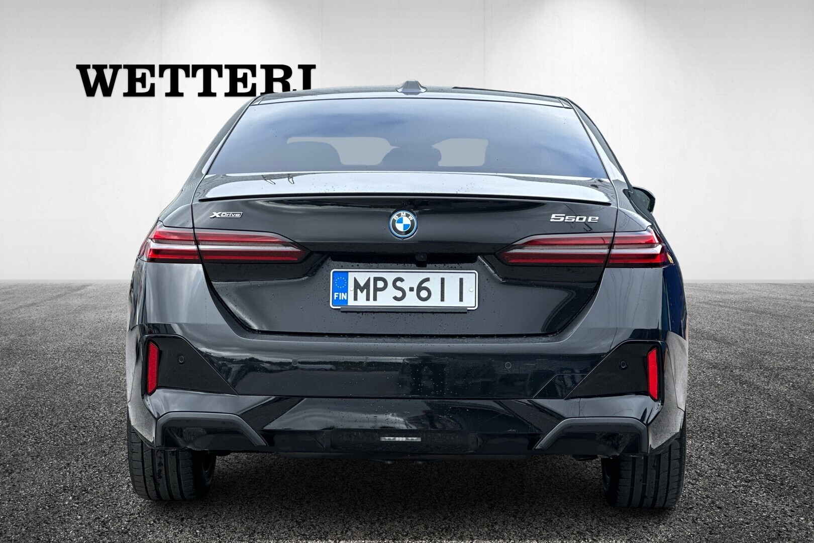 BMW 550 2024