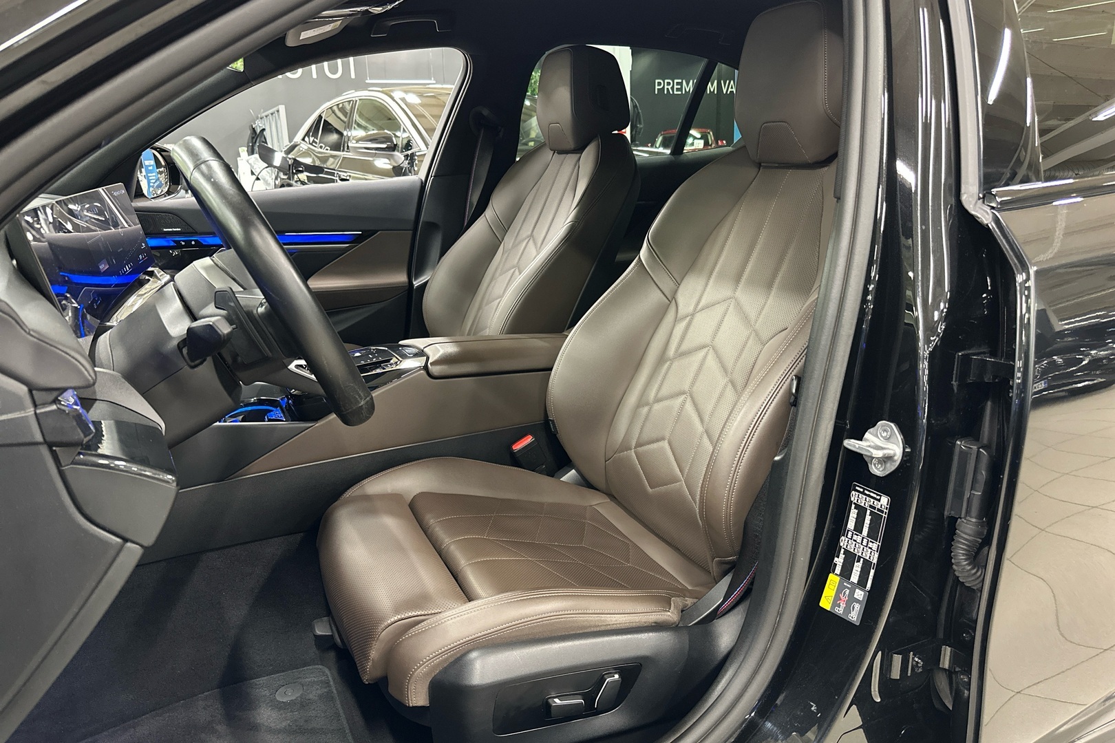 BMW 550 2024