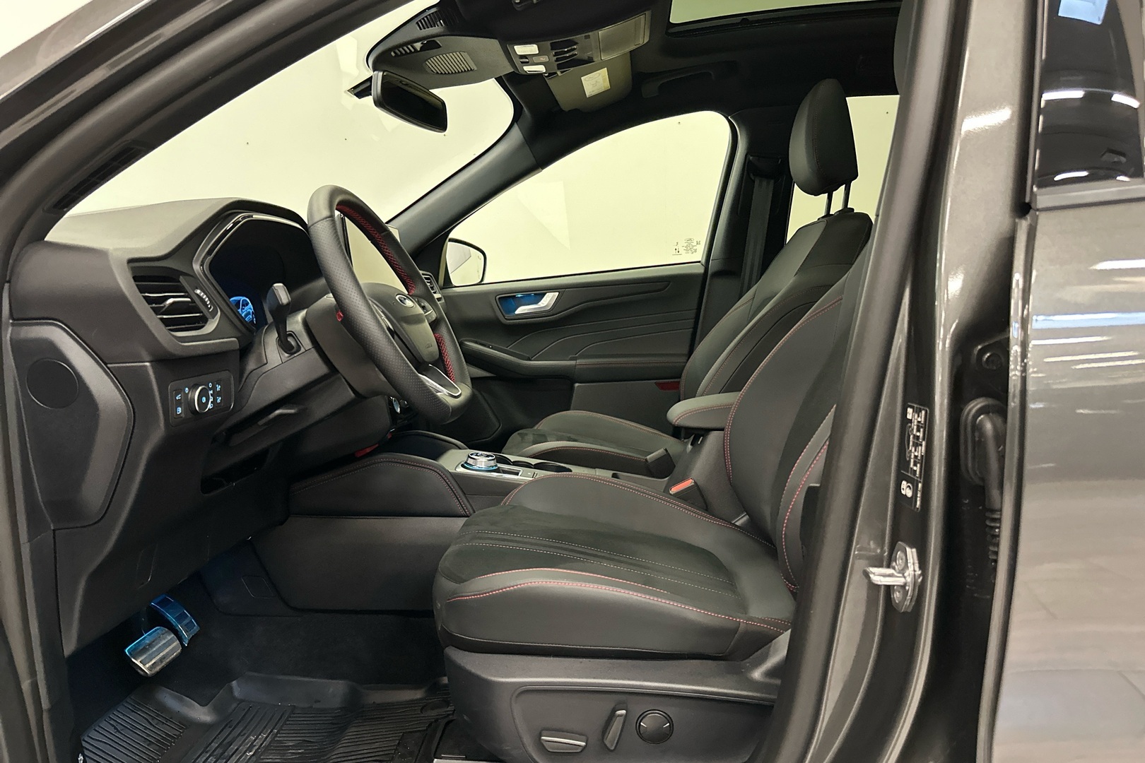 FORD Kuga 2026