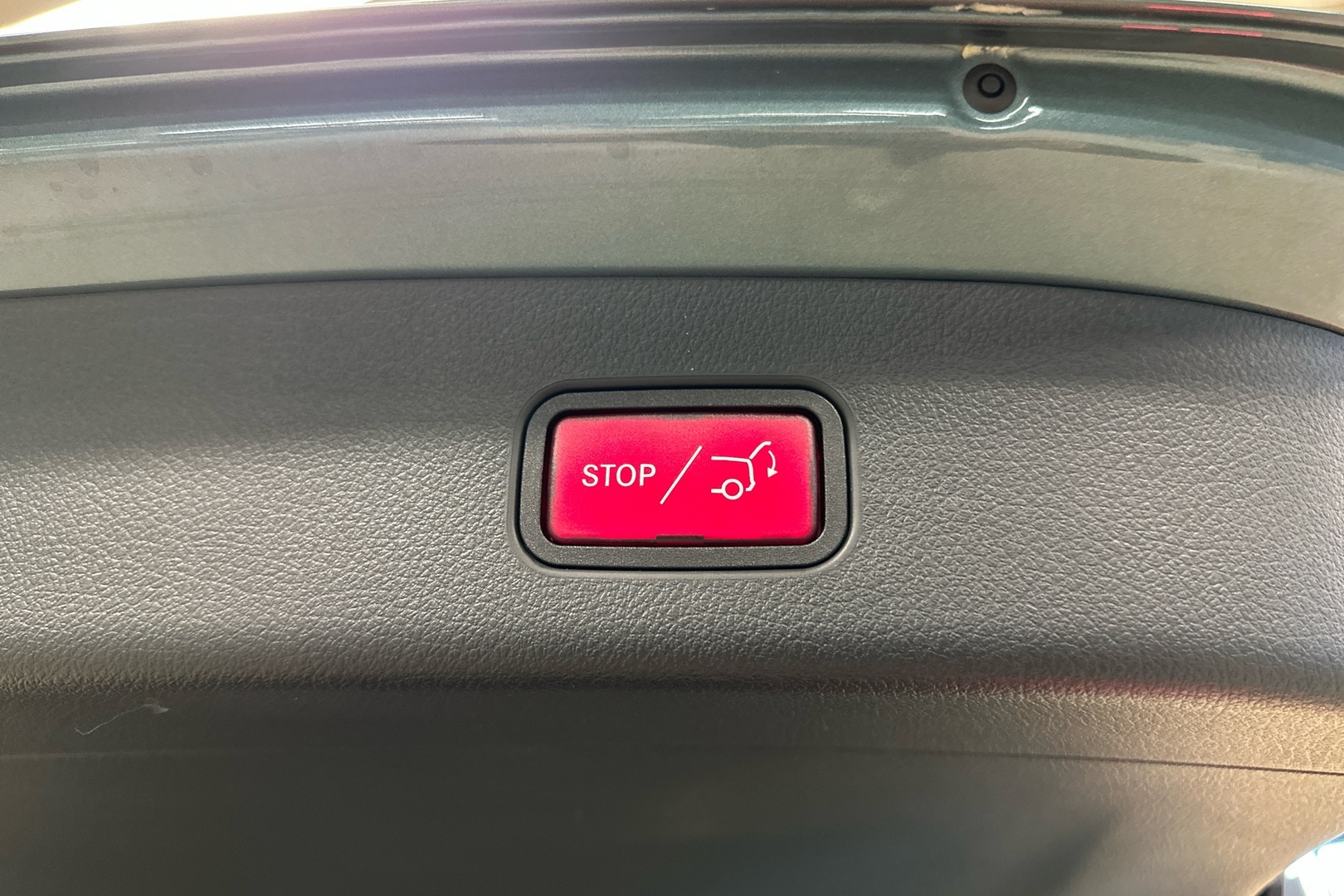 MERCEDES-BENZ GLC 2025