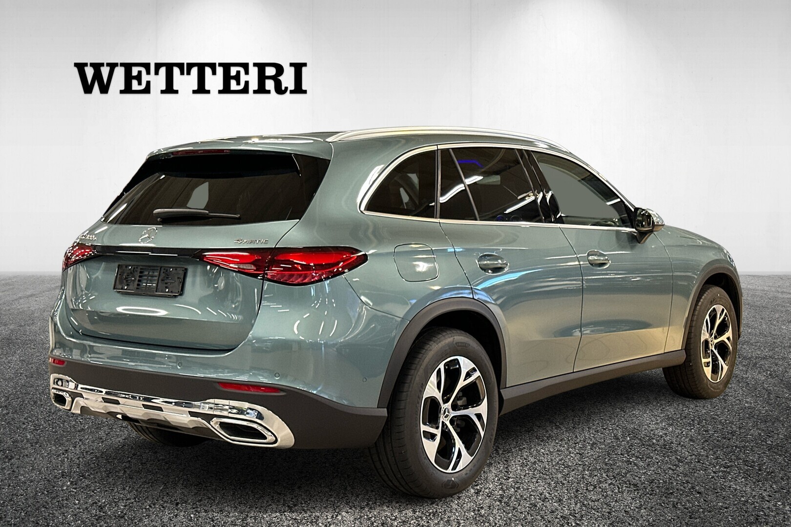 MERCEDES-BENZ GLC 2025