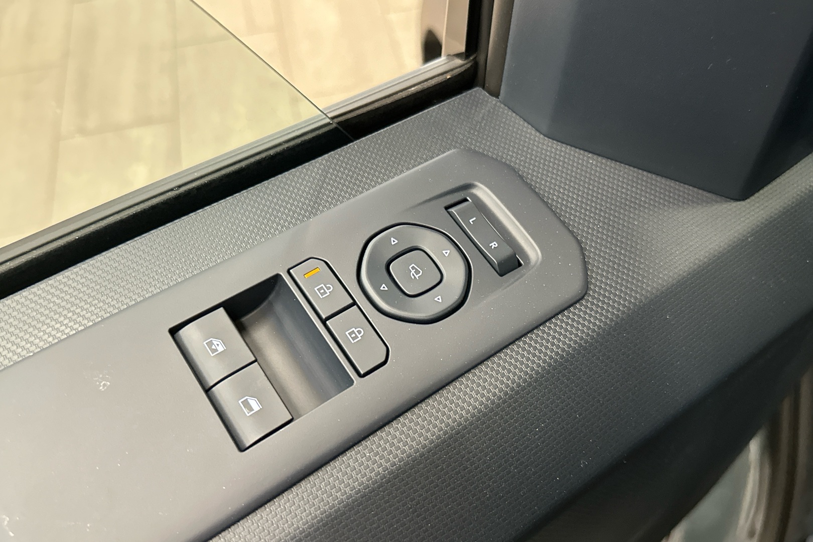 KIA PV5 9
