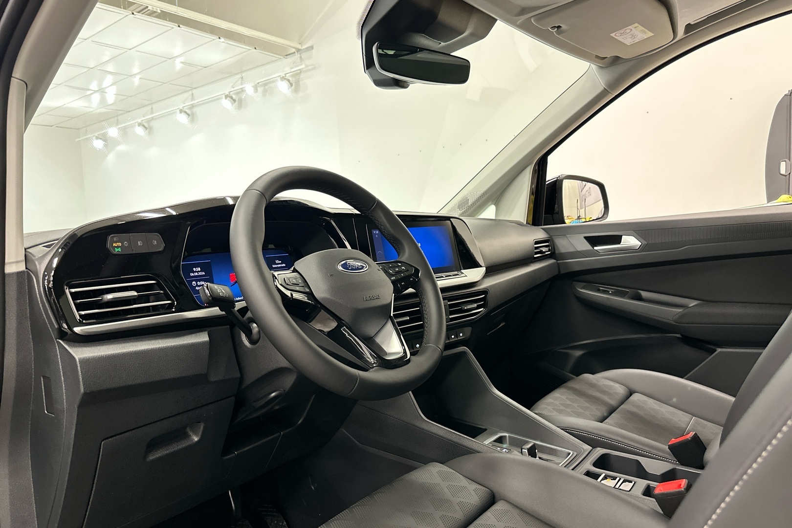 FORD GRAND TOURNEO CONNEC 2026