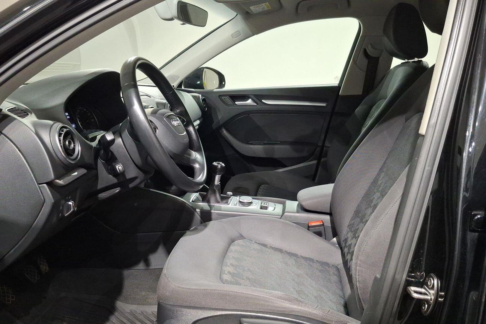 AUDI A3 18