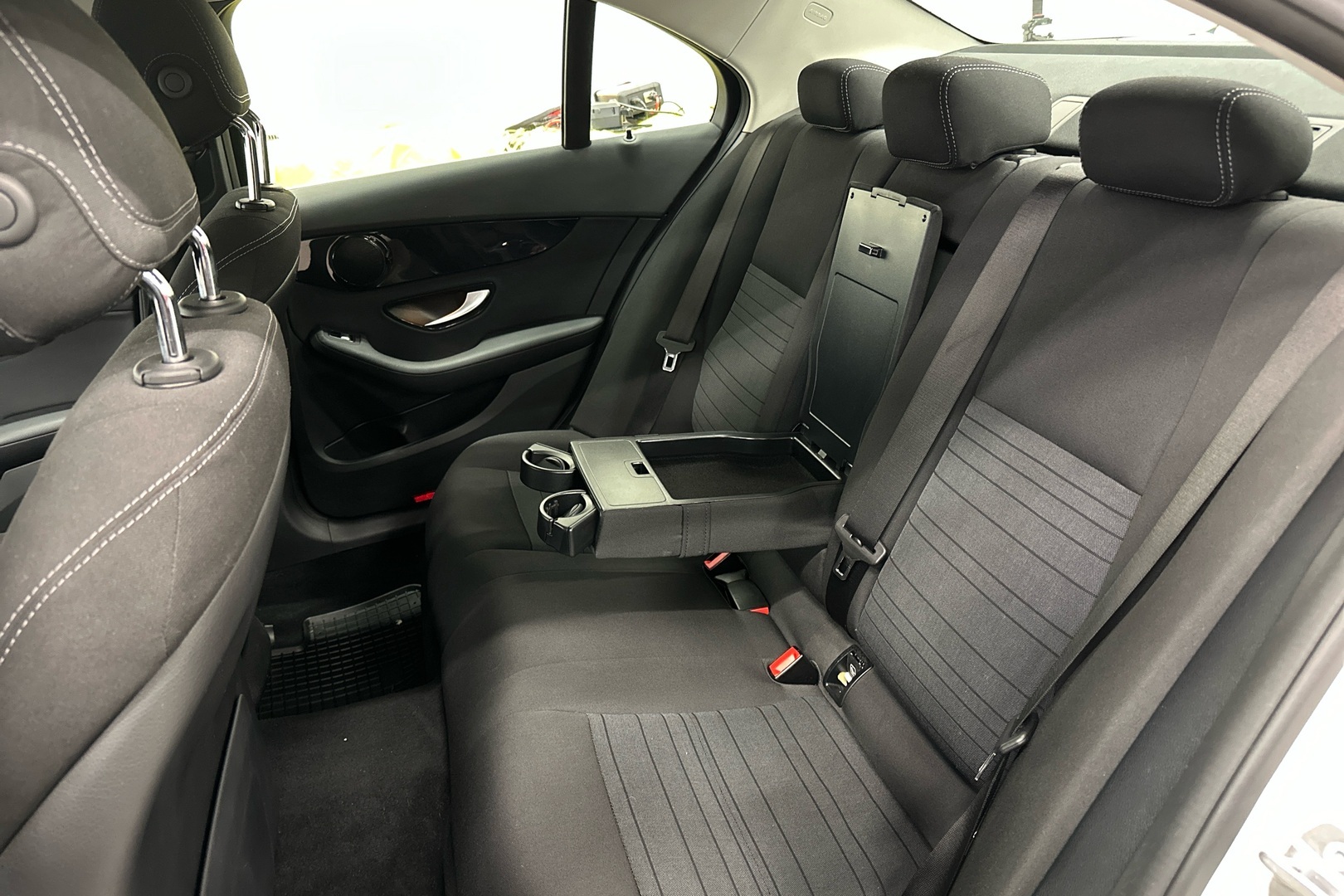 MERCEDES-BENZ C 2020