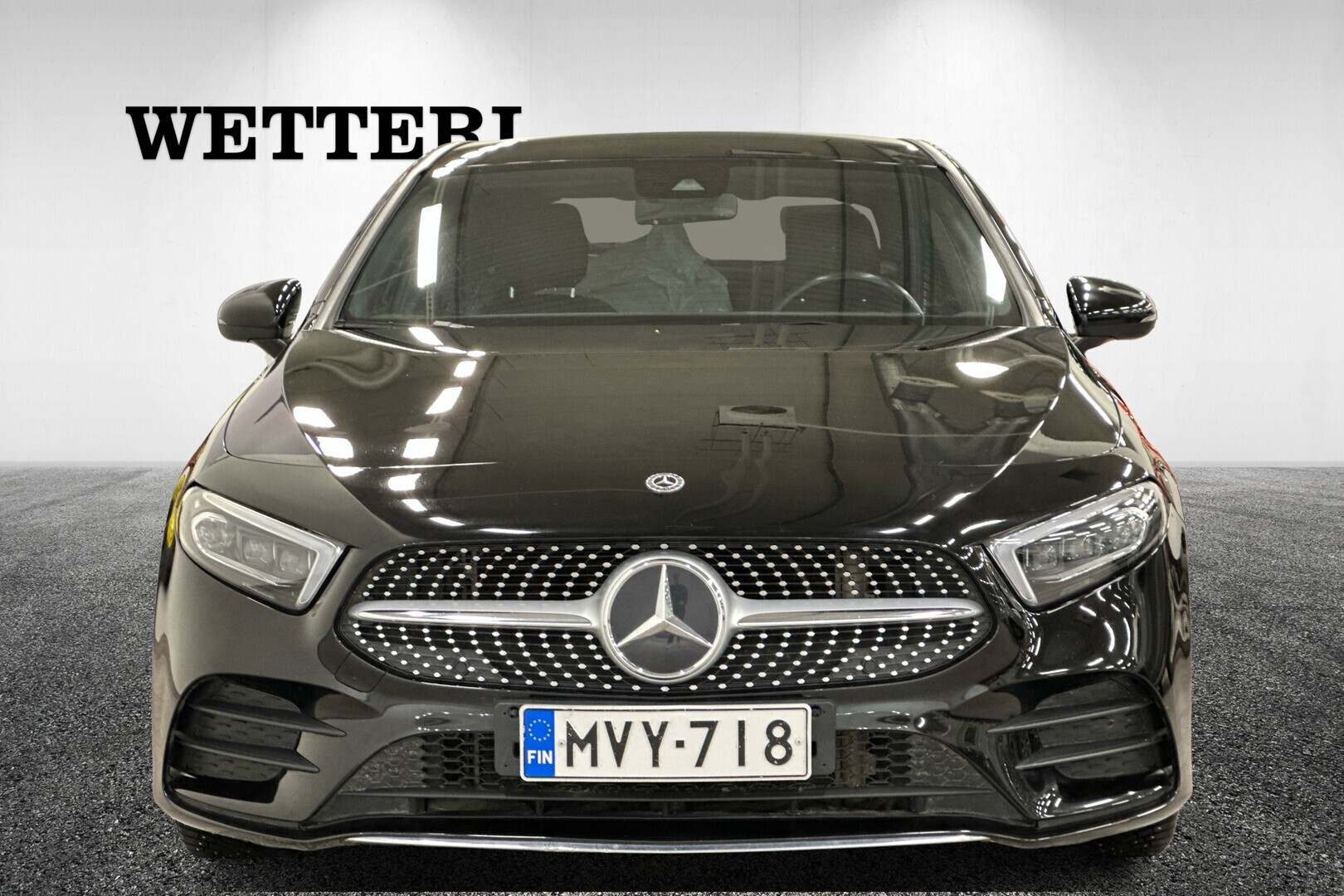 MERCEDES-BENZ A 2020