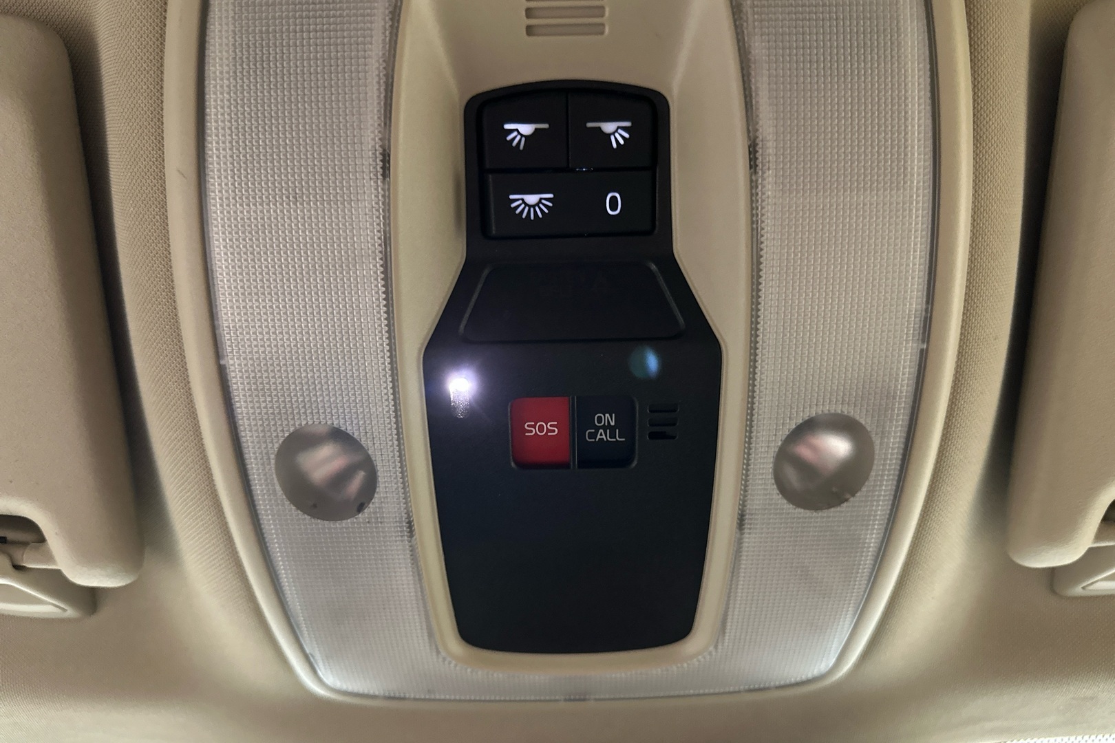 VOLVO XC60 20