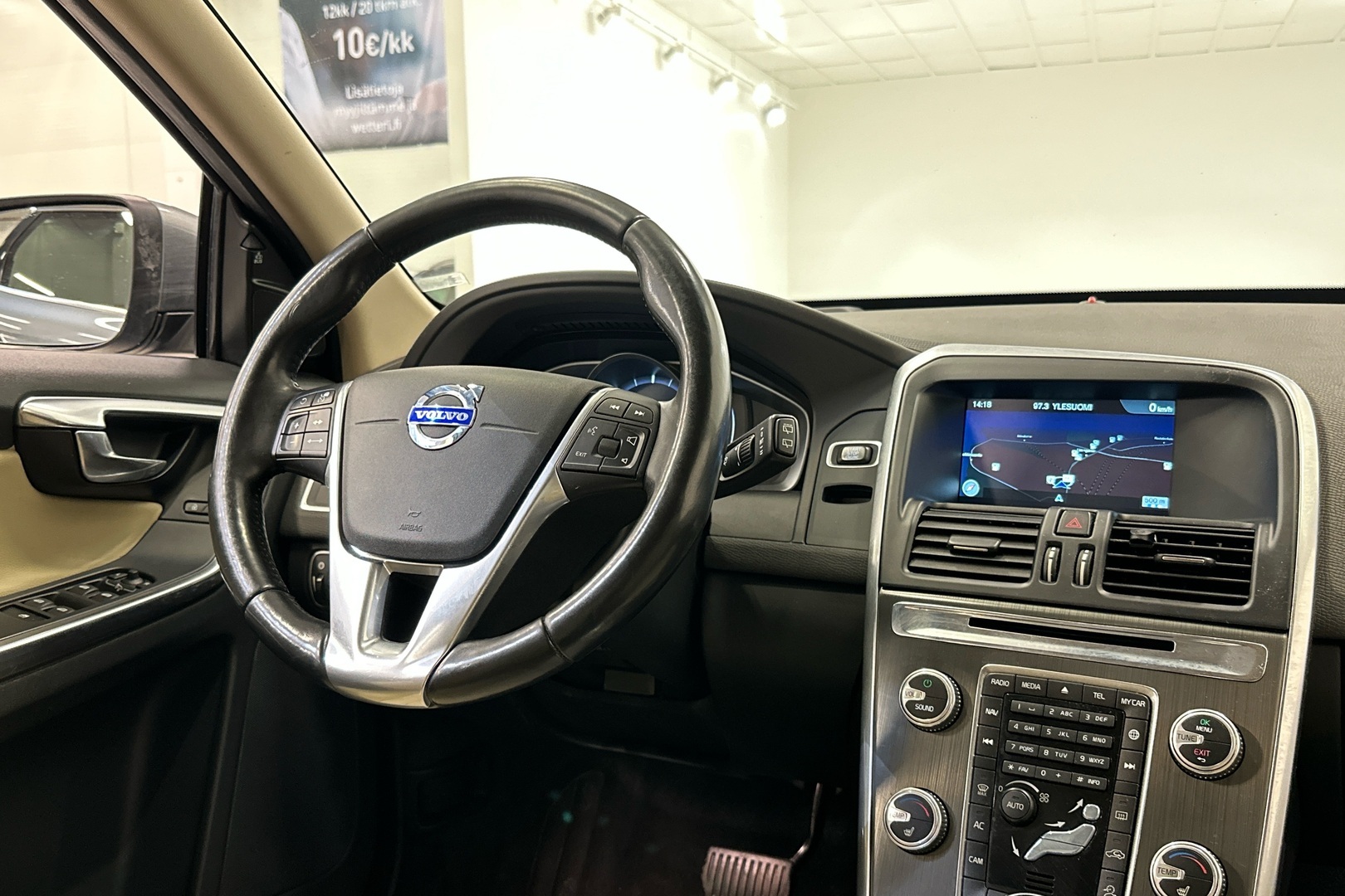 VOLVO XC60 23