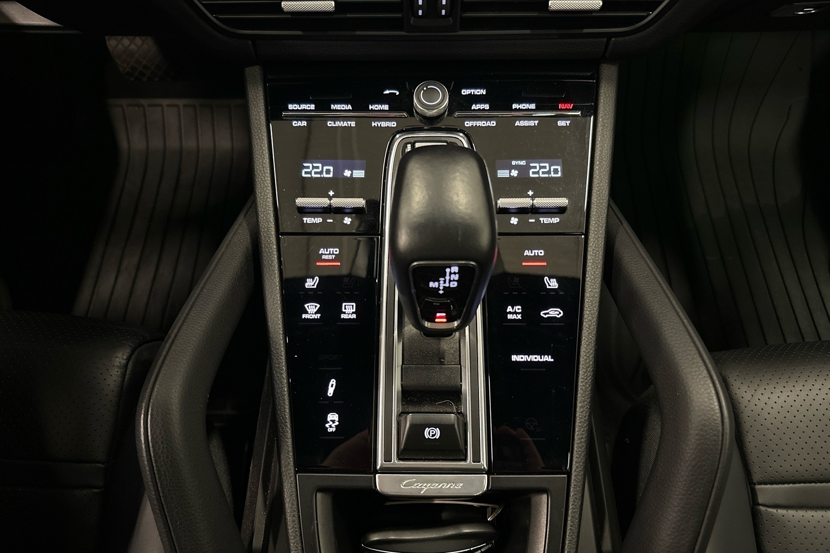 PORSCHE Cayenne 2021