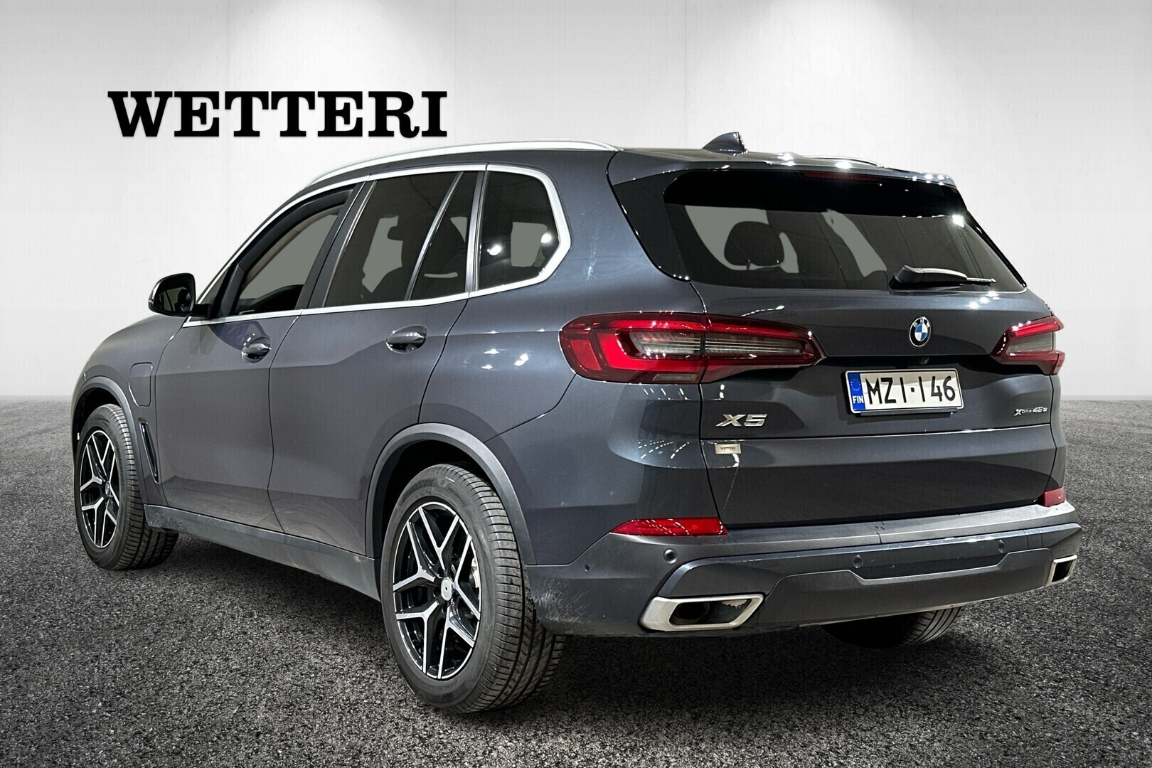 BMW X5 2021