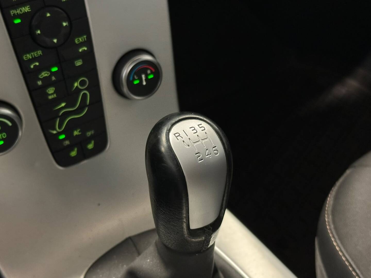 VOLVO S40 2012