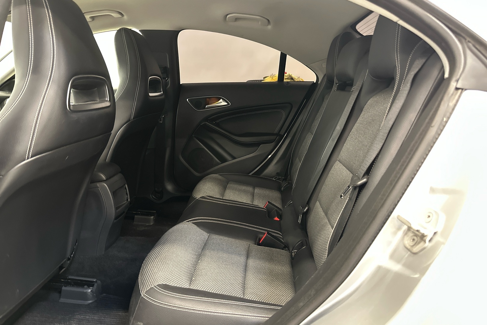 MERCEDES-BENZ CLA 2013
