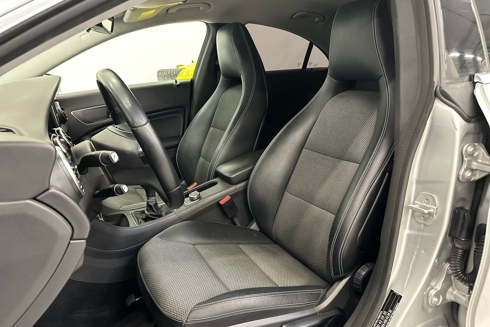 MERCEDES-BENZ CLA 2013
