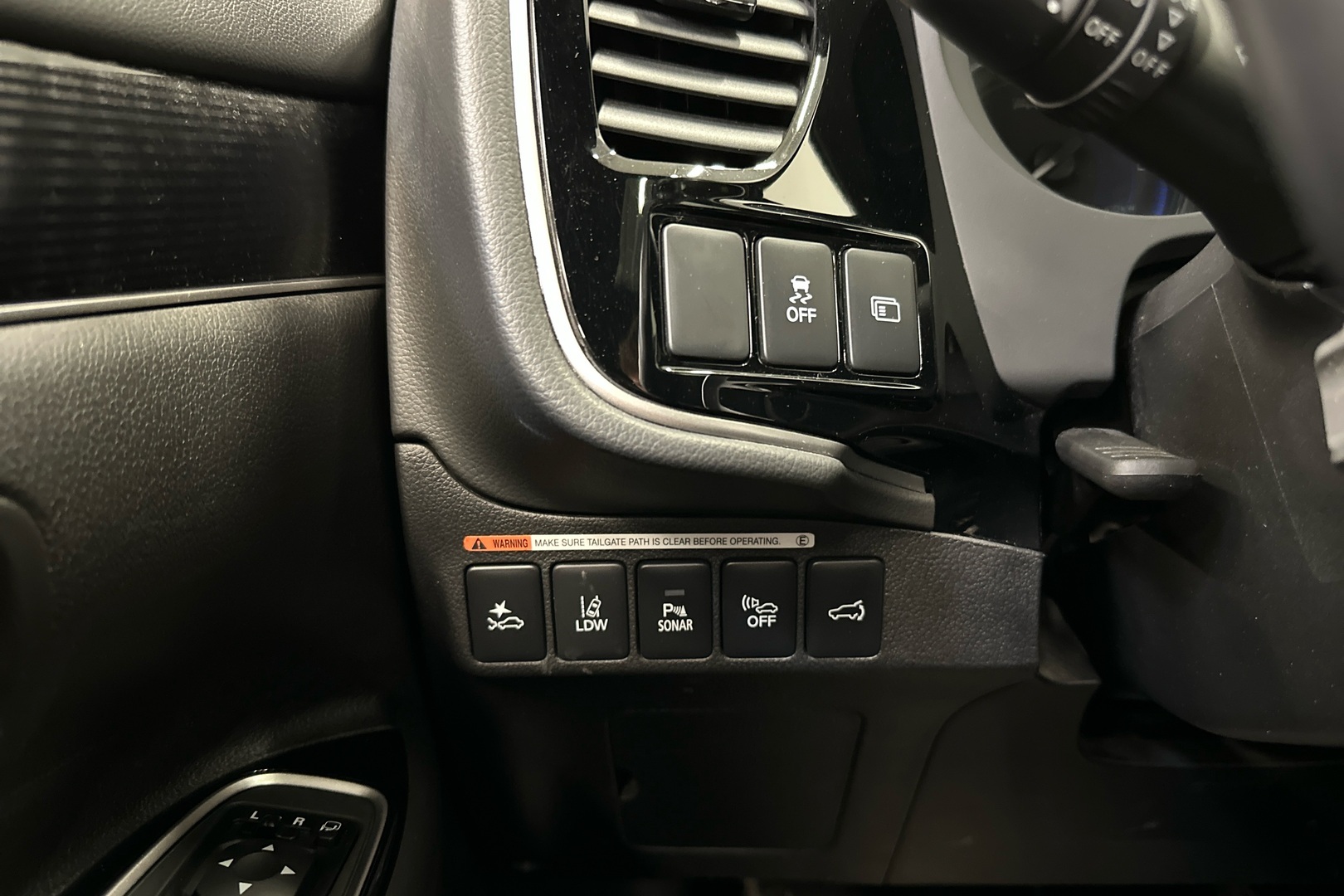 MITSUBISHI Outlander PHEV 2019