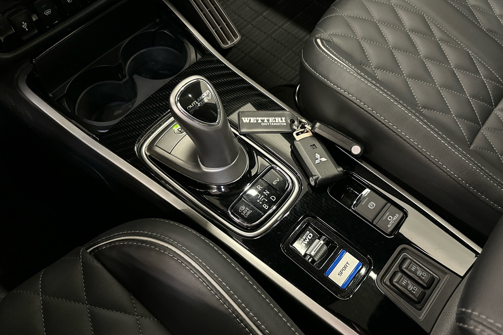 MITSUBISHI Outlander PHEV 2019
