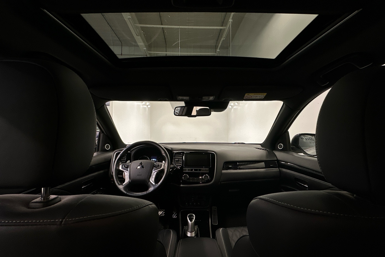 MITSUBISHI Outlander PHEV 2019